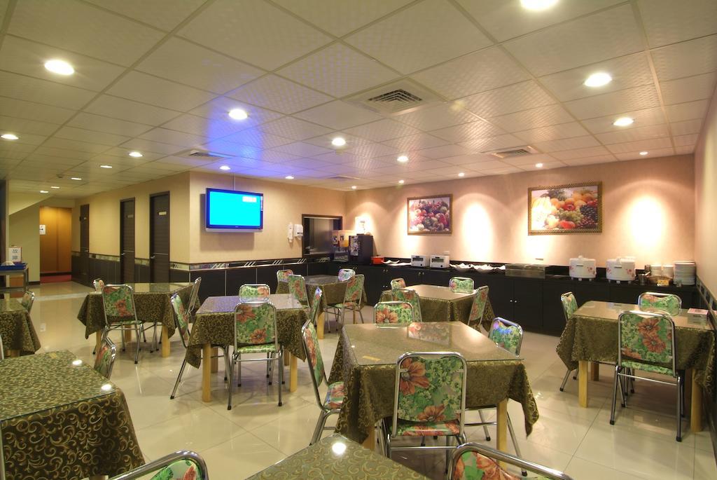 Tong Bing Express Hotel Hsinchu Exterior foto